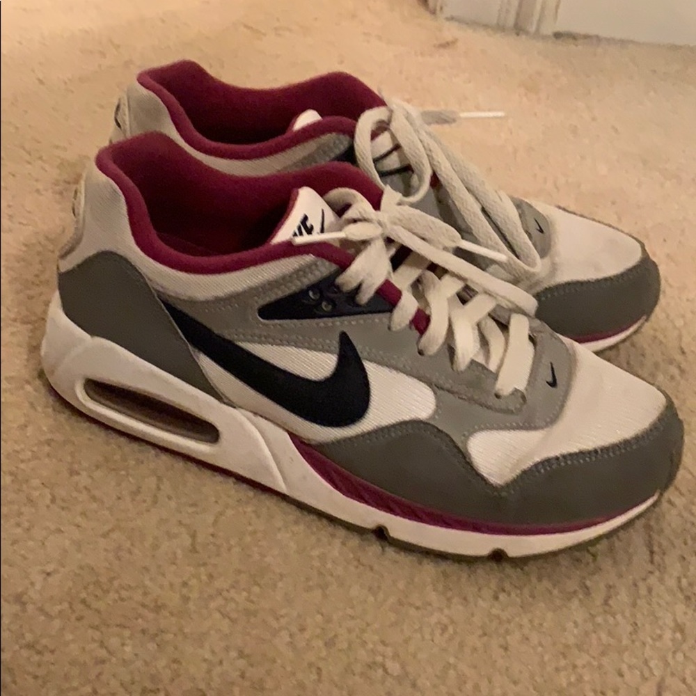 Nike air purple size 8